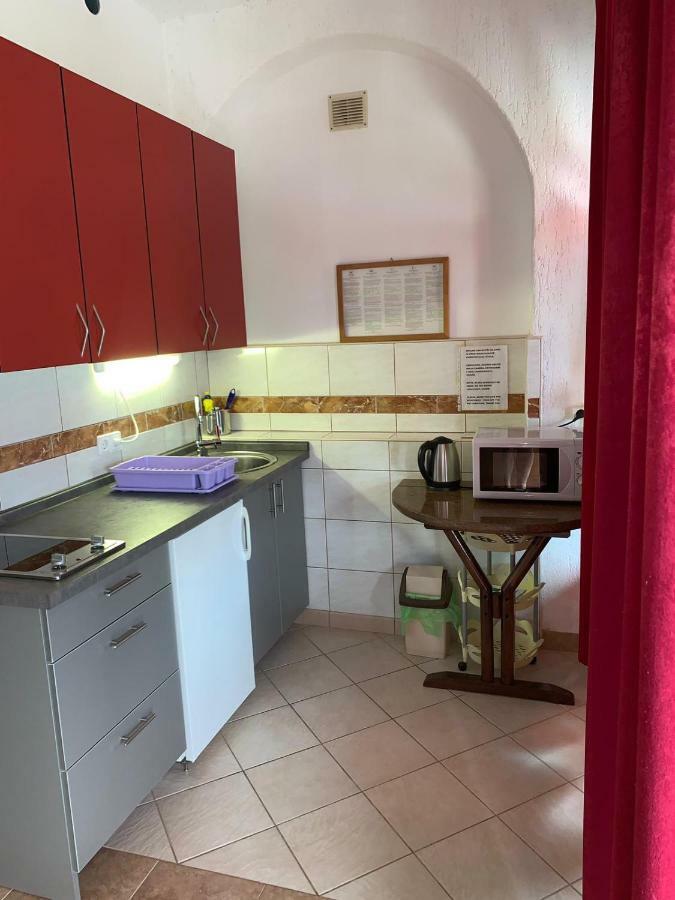 Vila Tesmija バスカ エクステリア 写真